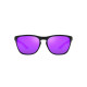 Lunettes de soleil OAKLEY Manorburn - verres Prizm Violet, monture Matte Black