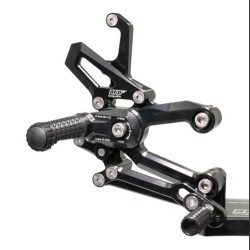 Commandes reculées inversées pour CBR600 RR 24-