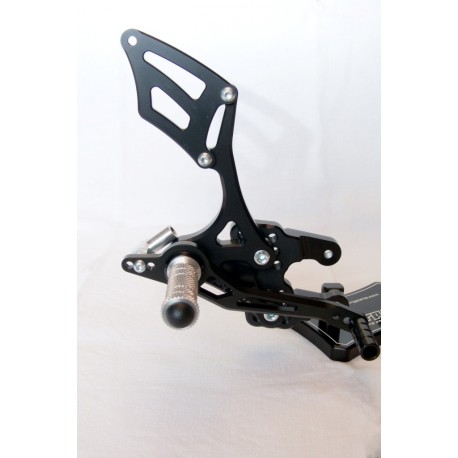 Commandes reculées ARP pour KTM Super Duke 990