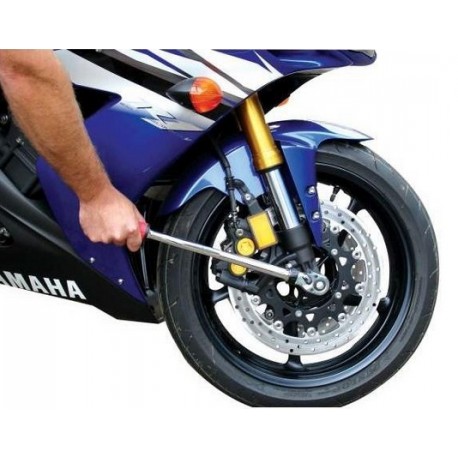 Clef a cliquet longue pour demontage roue avant